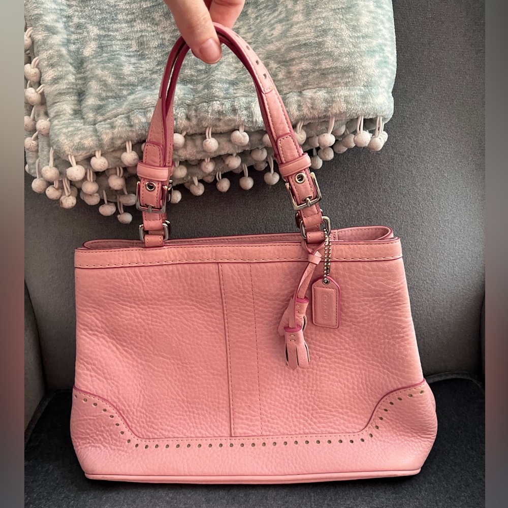 GUC Coach Hamptons pink pebbled leather satchel handbag